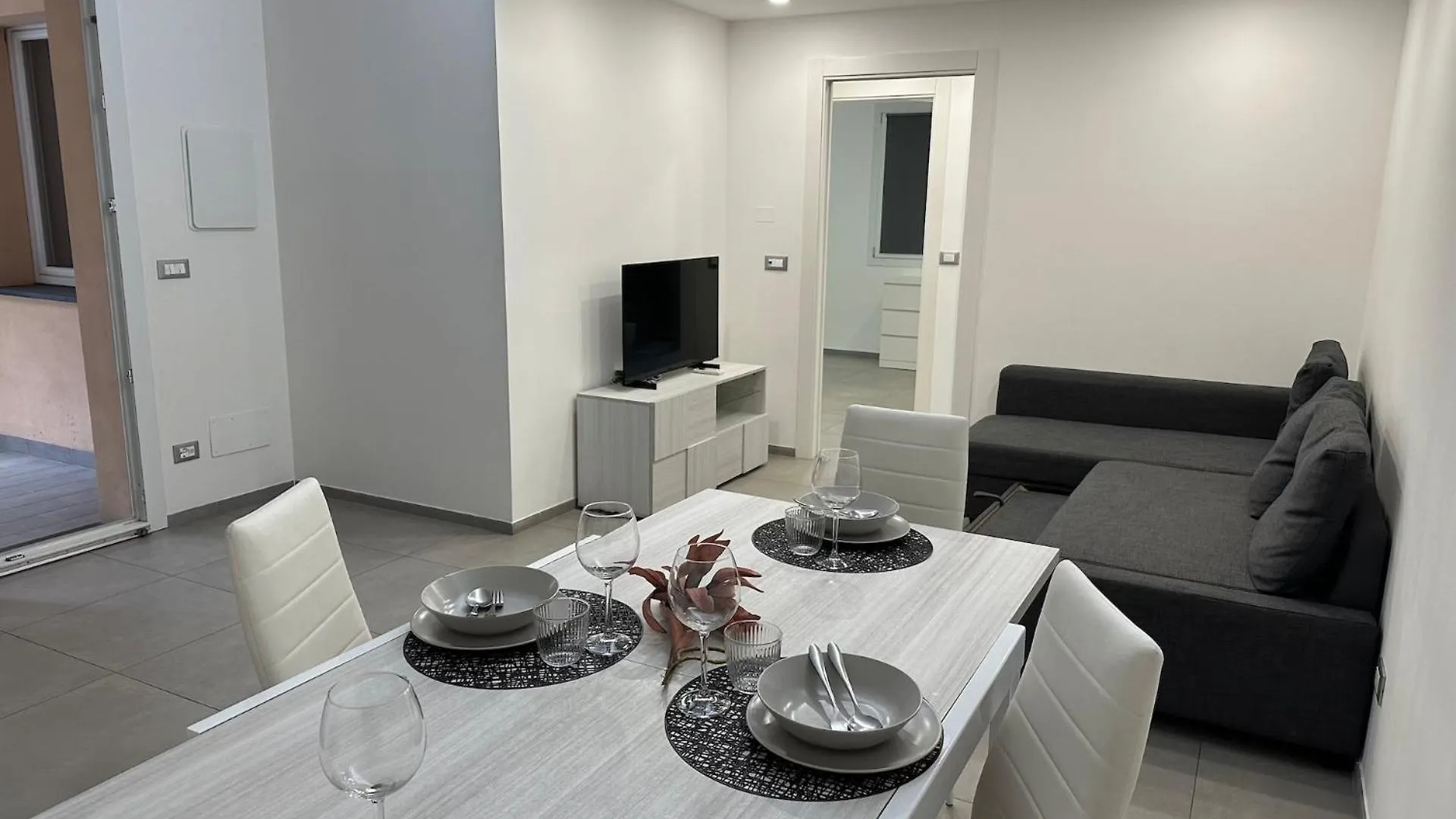 Soluzione Casa Pietra Ligure Sea House Apartment