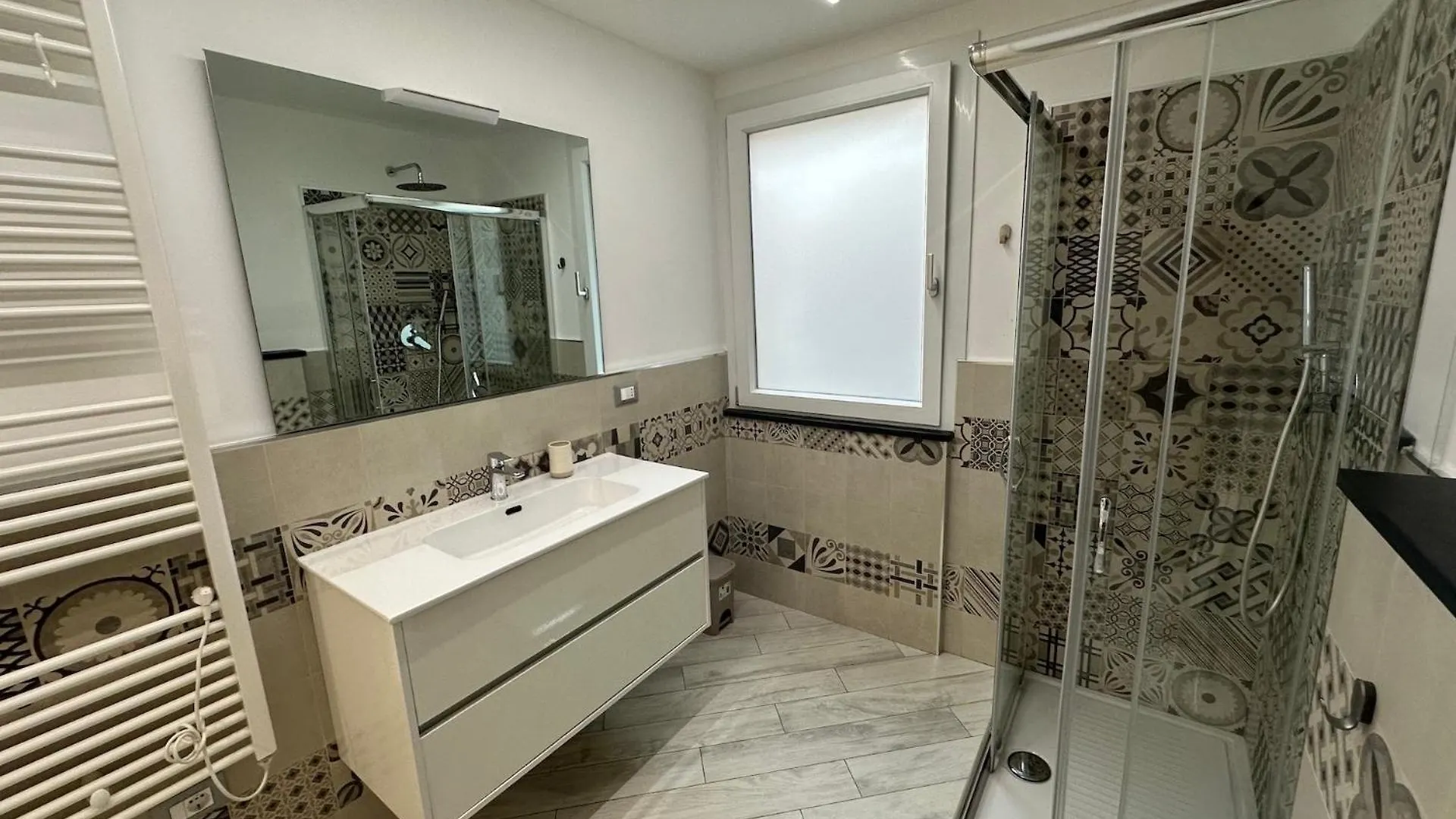 Soluzione Casa Pietra Ligure Sea House Apartment