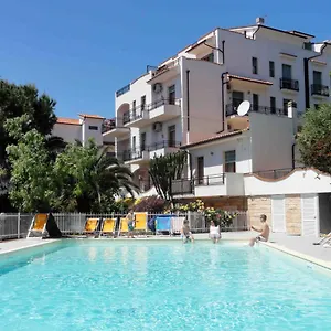 Dei Fiori Aparthotel